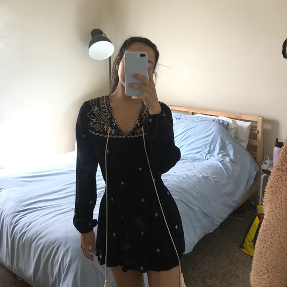 Fate Dresses & Skirts - Black long sleeve dress